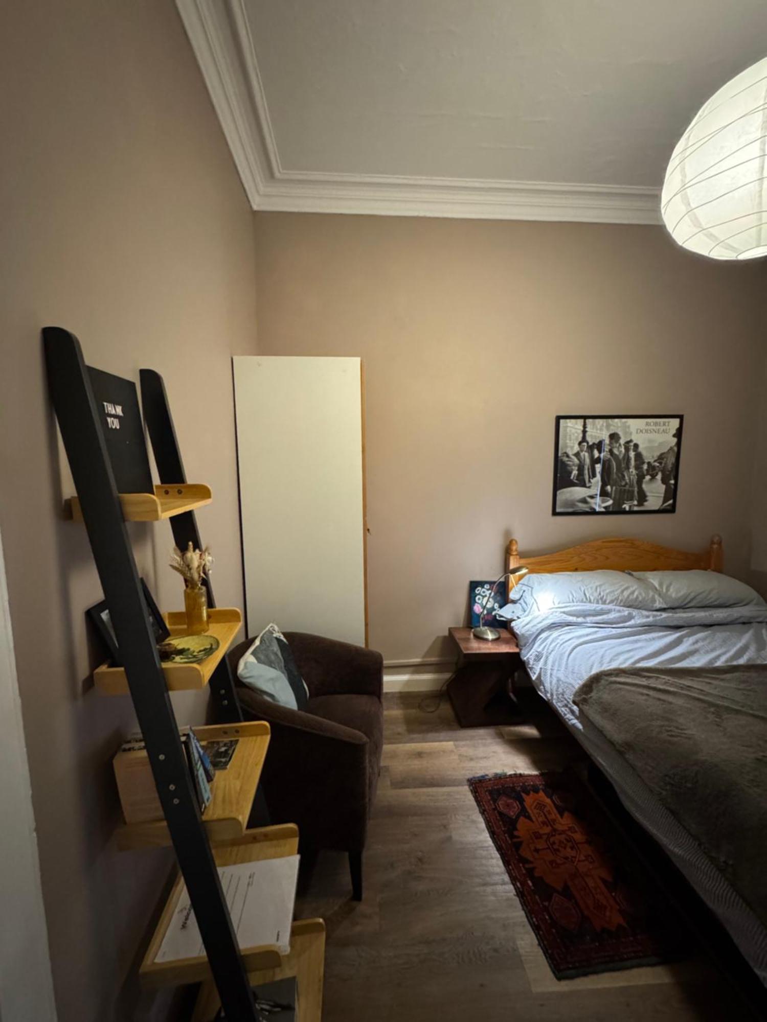 Central Room In Historic Tenement Shared Apartment Near Old Town Edinburg Exteriör bild